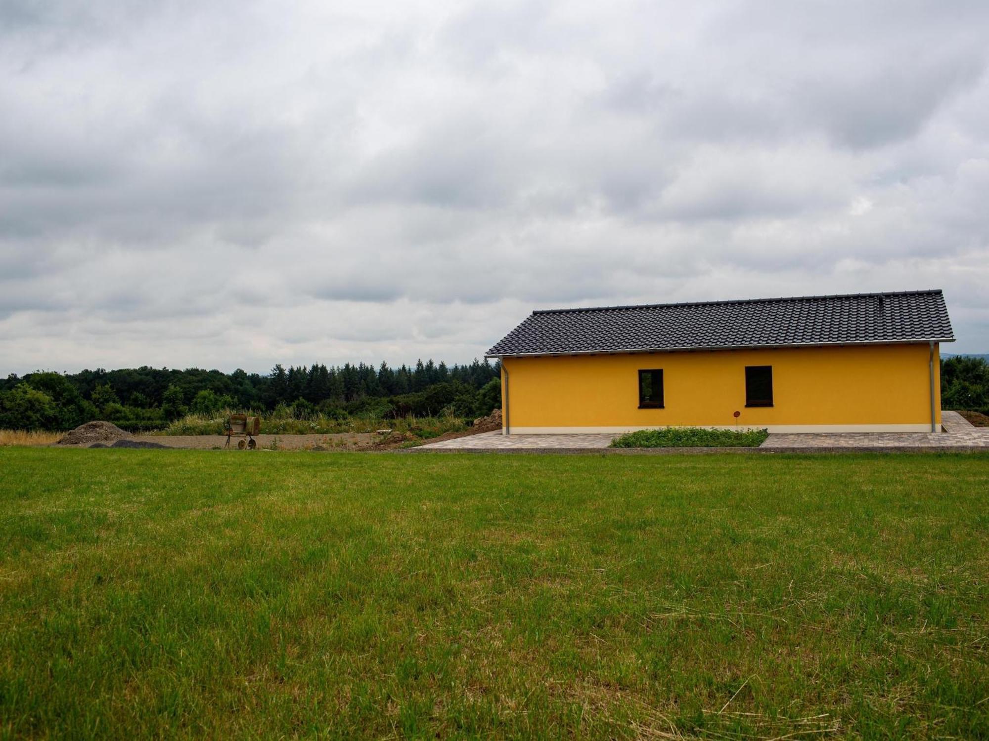 Tranquil Holiday Home In Filz In The Eifel With Garden Eksteriør billede