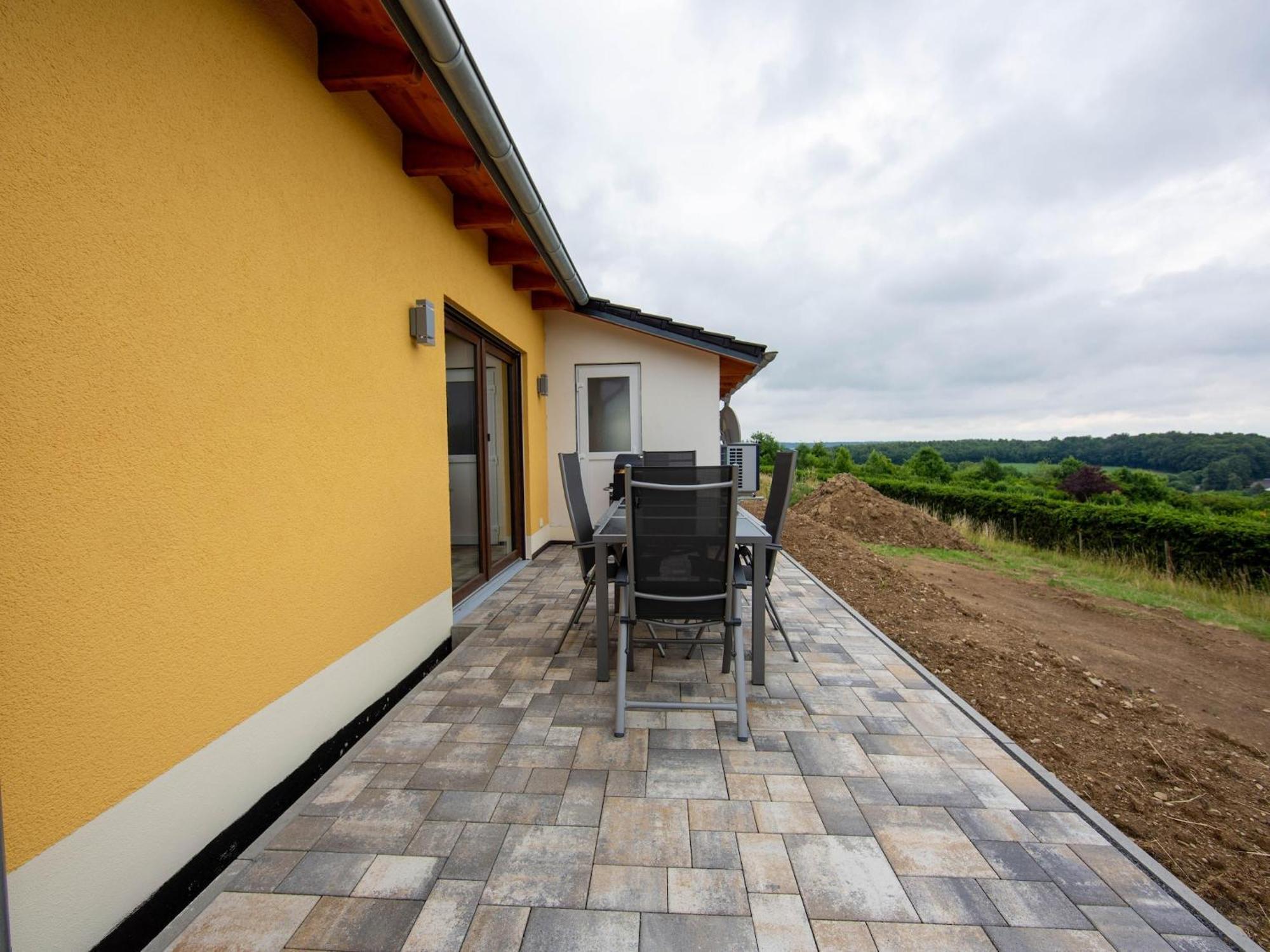 Tranquil Holiday Home In Filz In The Eifel With Garden Eksteriør billede