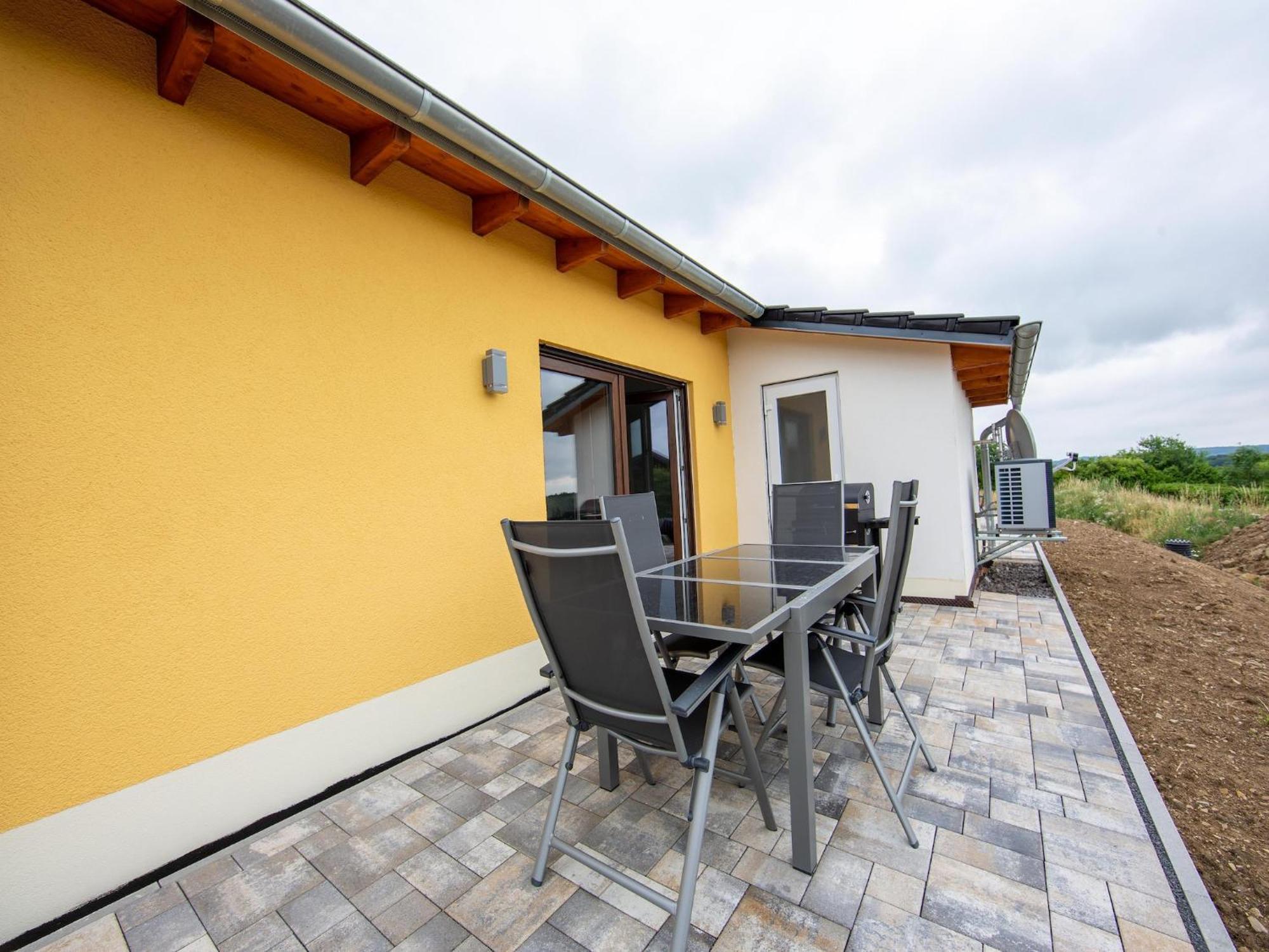 Tranquil Holiday Home In Filz In The Eifel With Garden Eksteriør billede
